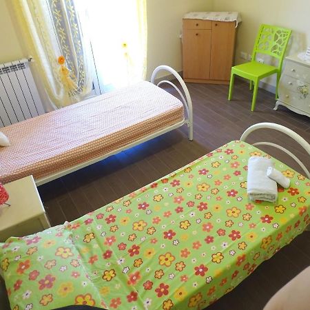 Appartamento Mariella Via Lipari N 8 パキーノ エクステリア 写真