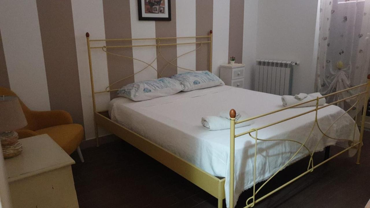 Appartamento Mariella Via Lipari N 8 パキーノ エクステリア 写真